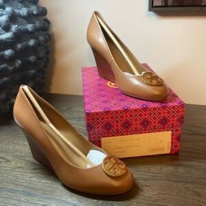 Tory Burch Benton Closed Toe Wedge